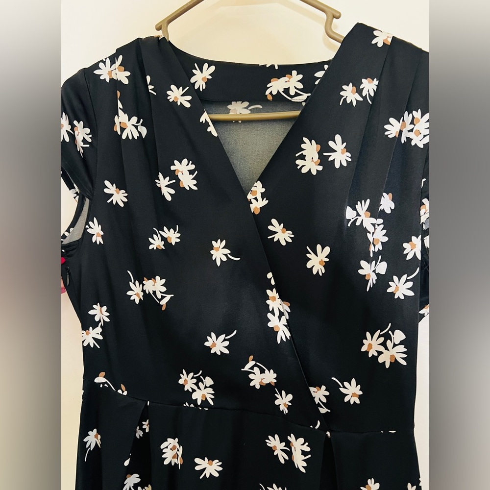 Classy Floral Black Dress